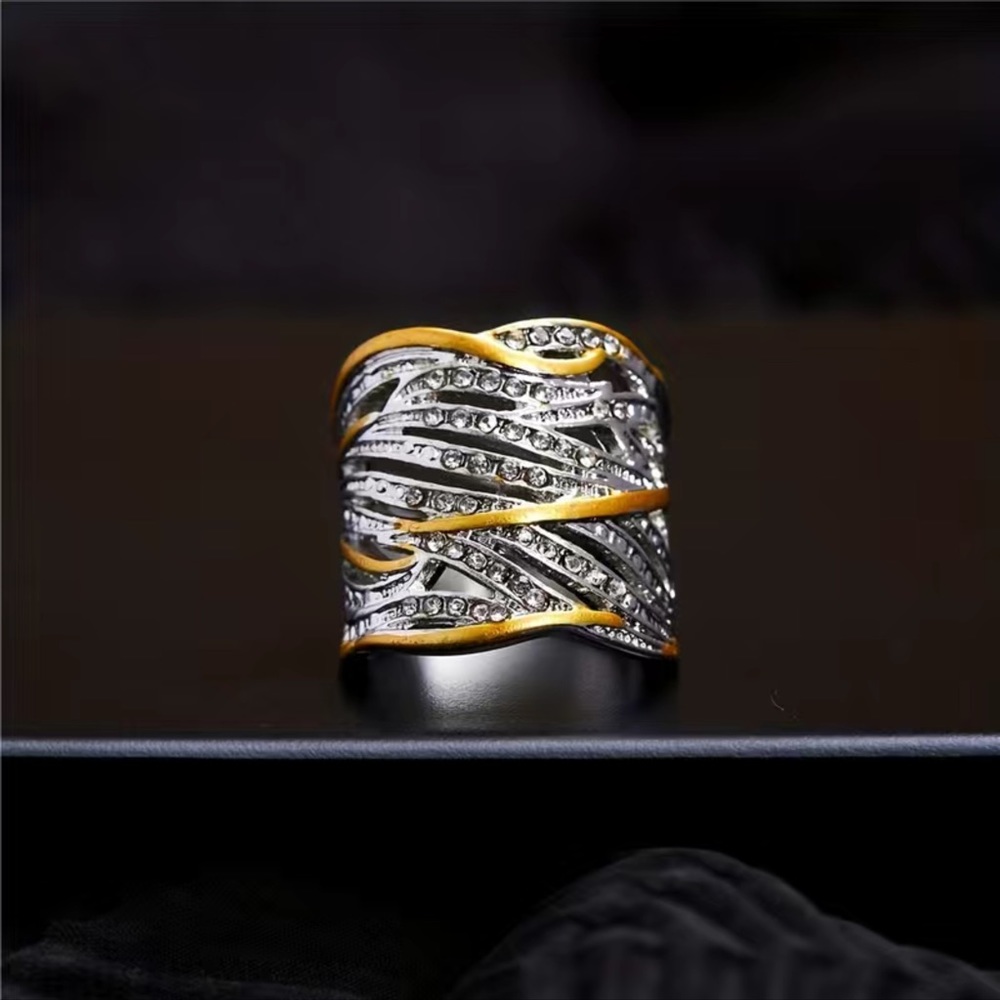 HOLLOW OUT BAND RING - Picture 10 of 15